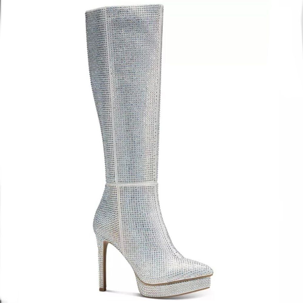 New in Box Thalia Jessy 5.5 Rhinestones Crystals Bling Silver Platform Boots NWT